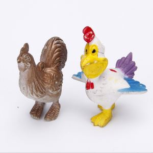 Забавный мультяшный пластиковые курица капсула игрушки для малыша